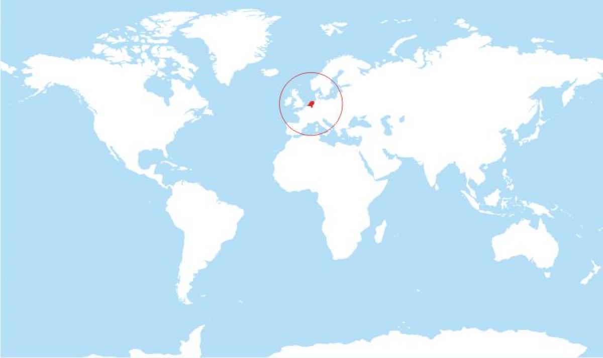 荷兰在世界地图